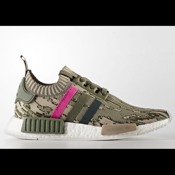 adidas Shoes - adidas NMD R1 Glitch Camo St Major